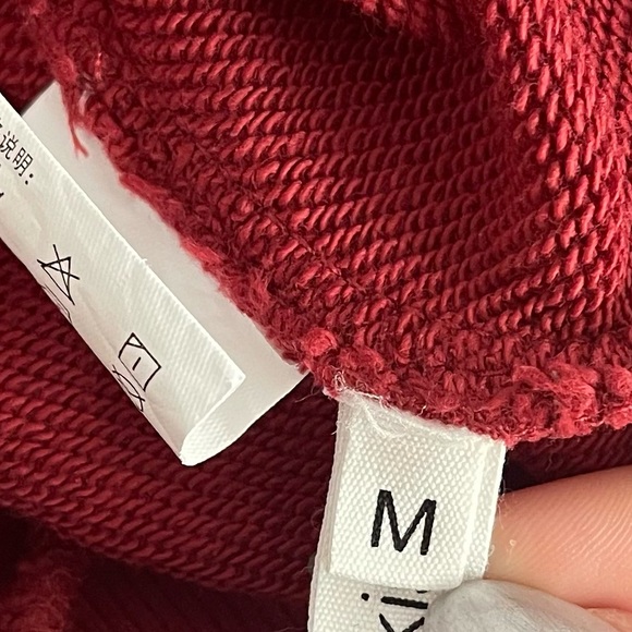 LEDIN Scream Printed Girl Red Crewneck sweatshirt Ruffle Cuff - Picture 10 of 10